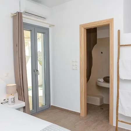 Salinus Beachfront By Aegean Breeze - Private Pools